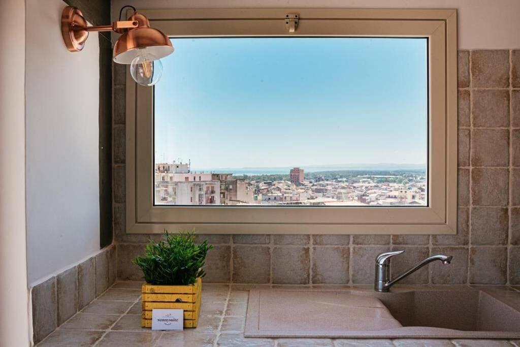 Attico In Pieno Centro Storico Di Catania Apartment Luaran gambar